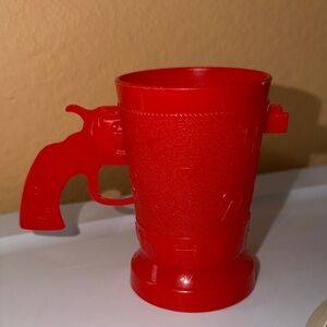1950’s E-Z POR CORP. Chicago.Red Gun Handle Mug